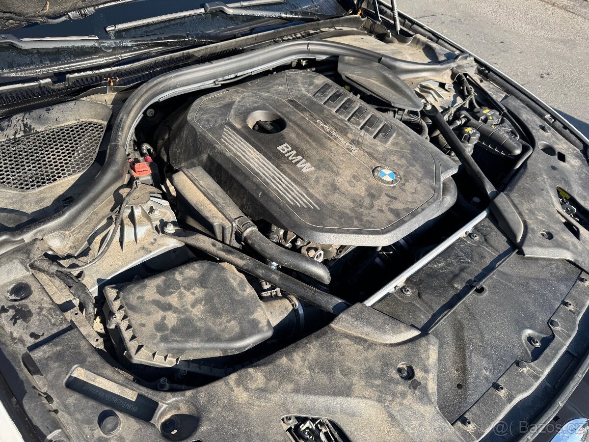 BMW 540i xDrive G5L – 2017 – 3.0 Benzín – Sport Line – DPH - 18