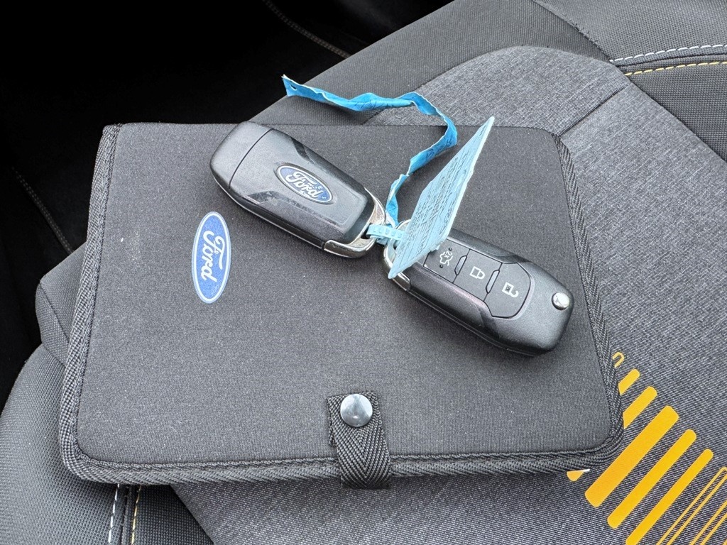 Ford Fiesta, Active 1.0i 74 kW panorama - 18