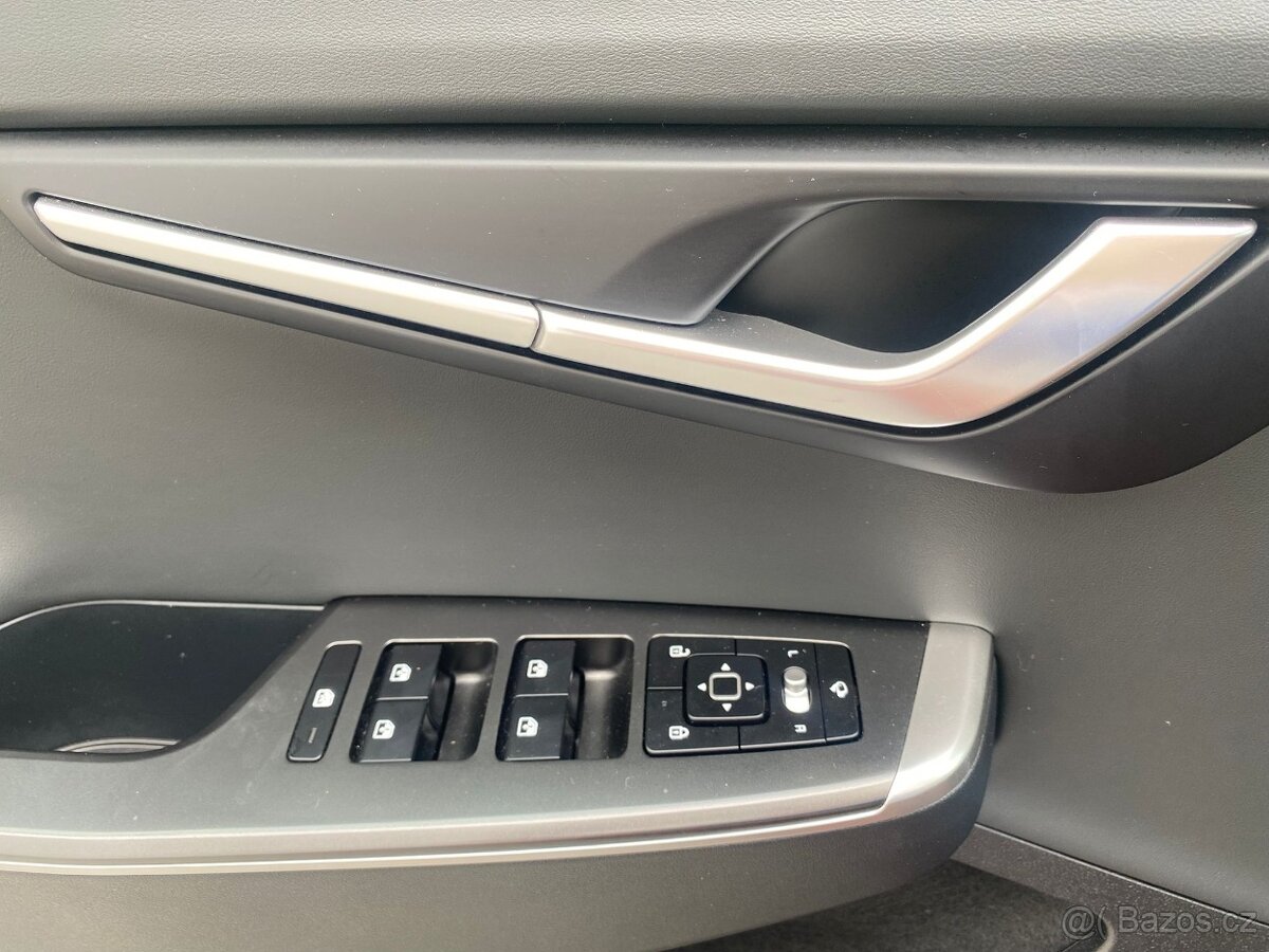 Kia EV6, 58 kW, 2023, ZÁRUKA do 2030 - 18