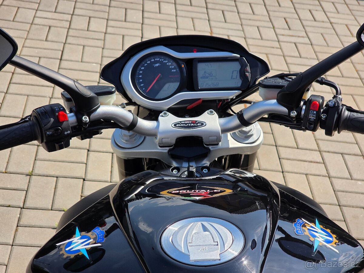 MV Agusta Brutale 990 R, původ ČR - 18