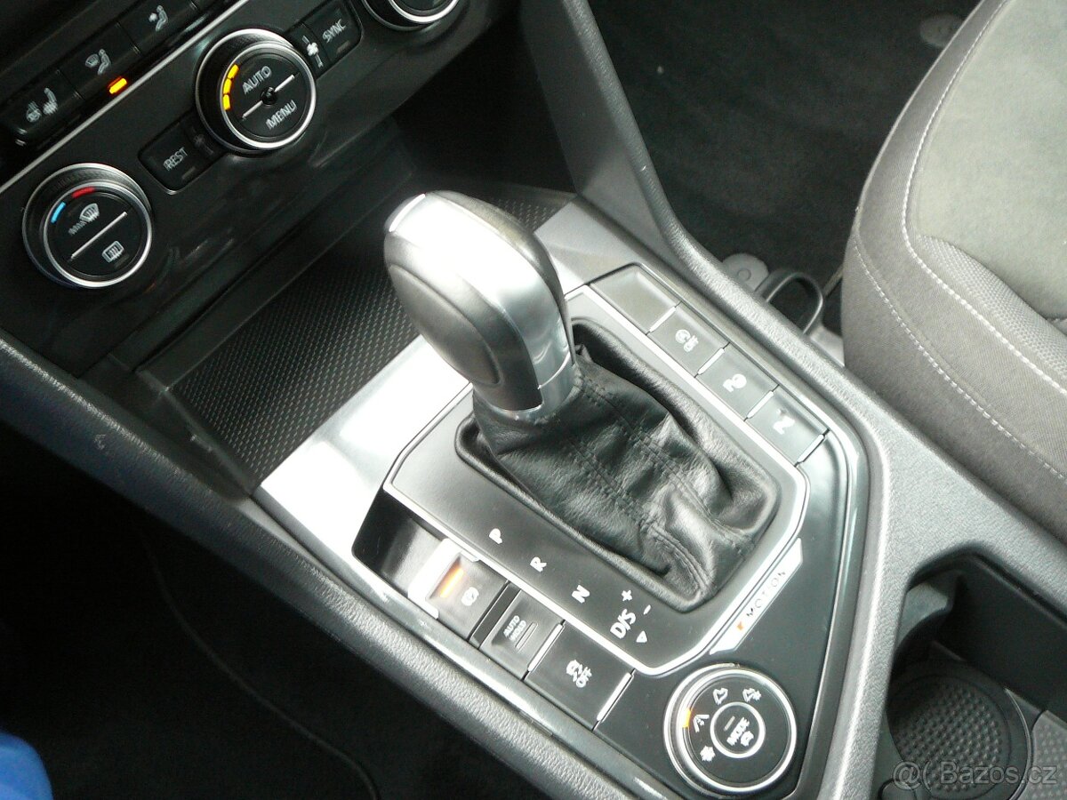 VW TIGUAN 2.0 TSI 132KW 4x4 DSG+F1 PANORAM FULLLED NAVI ACC - 18