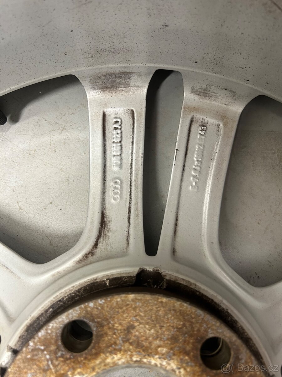 Audi A4 B8 2.0 TDI - 18