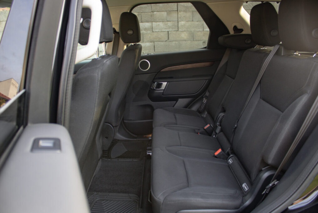 Land Rover Discovery 3.0 SDV6 SE - 18