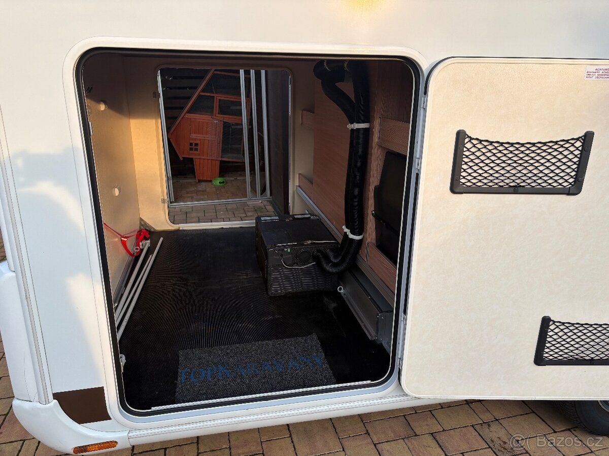 Obytný automobil Knaus Sky 700 - 18