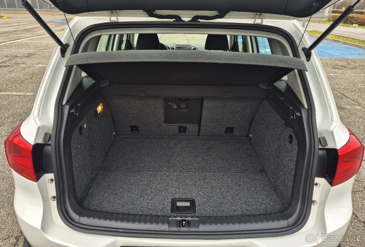 VW TIGUAN 2.0TDI 1 MAJITEL 106 TIS.KM AUT. KLIMA PARK AUT - 18