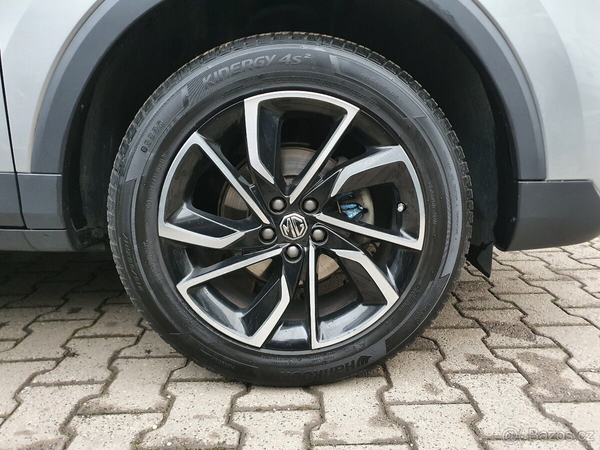 MG ZS 1.5 78kW 84tkm Panorama DAB Kessy - záruka Autodraft - 18