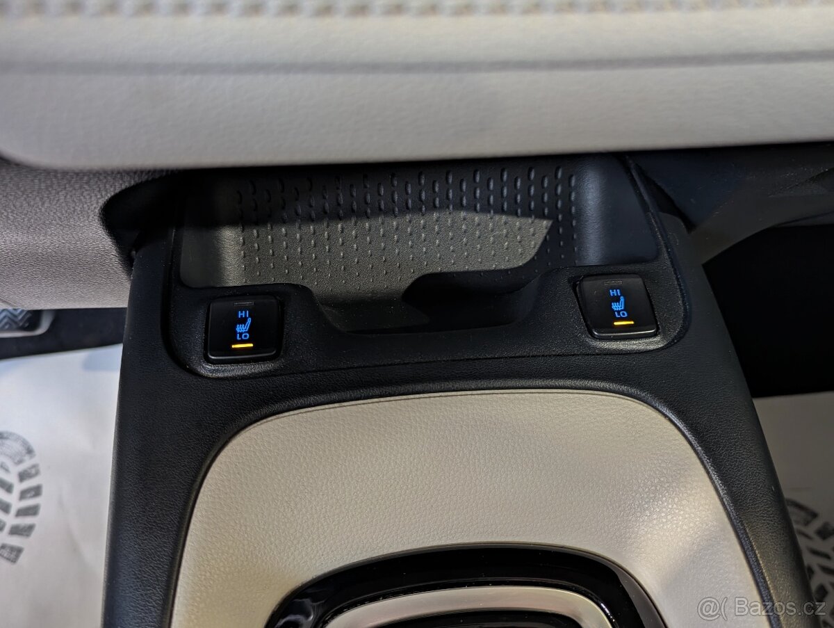 Toyota Corolla 1.6 Valvematic 97kW COMFORT ČR - 18