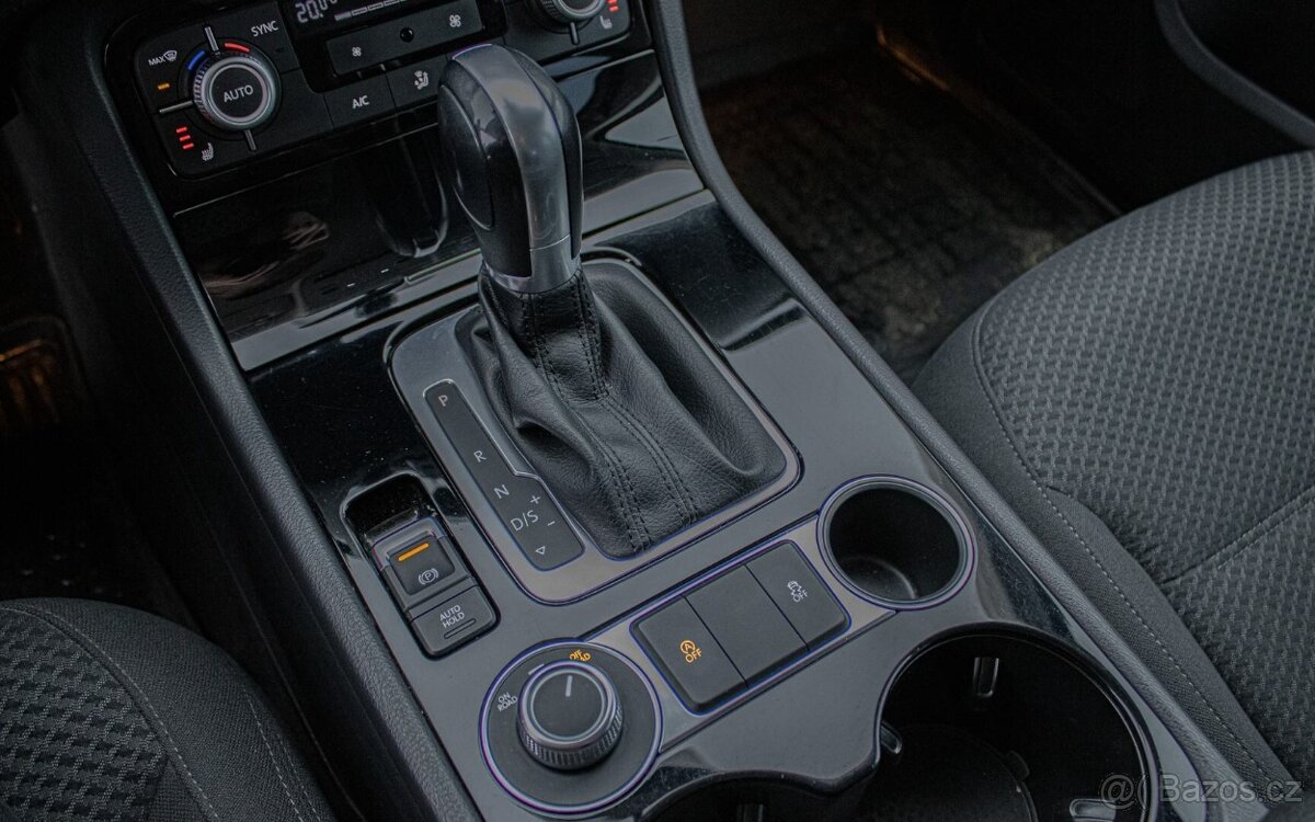 VW Touareg II 3.0 V6 TDI BMT 4MOTION Mountain - 18