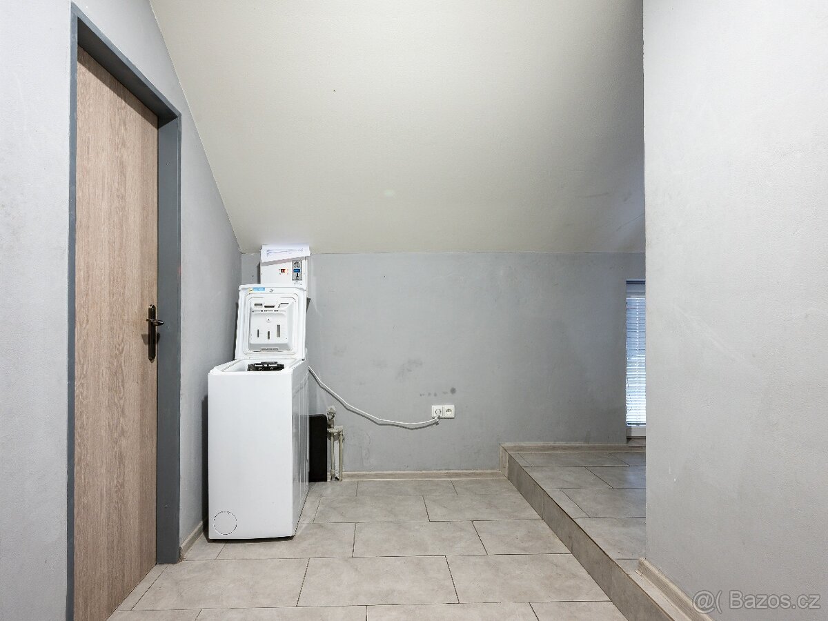 Rozsáhlá usedlost 4510 m² – Bohumileč - 18