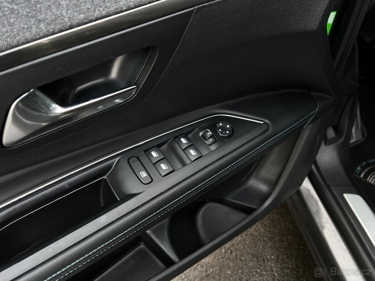 Peugeot 5008 Crossway, 1.5 BlueHDi, 96 kW, 2019 – 7 míst - 18