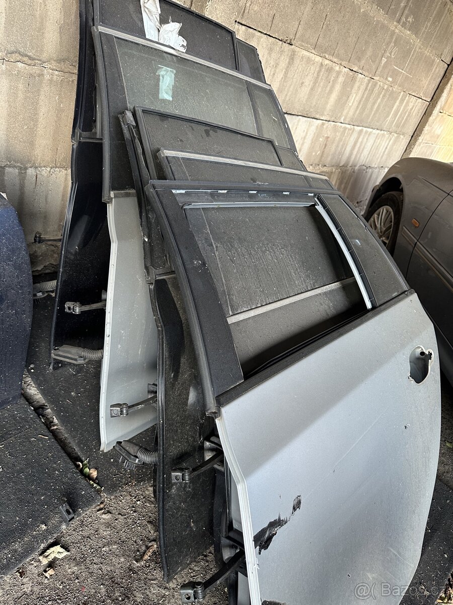 Dveře pro BMW E60/E61 - 18