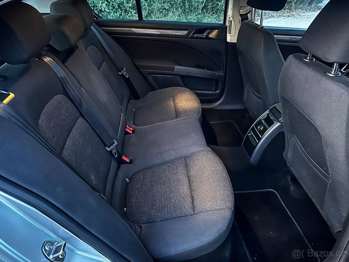 Škoda Superb 1.6 TDI CR DPF Ambition - 18