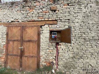 Prodej  vinného sklepa s pozemkem (663 m2)  ve Valticích-čás - 18