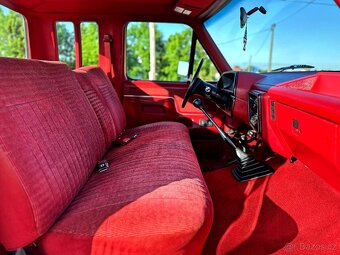 1991 Ford F-250 7.5 V8 XLT | 4x4 | MANUÁL - 18