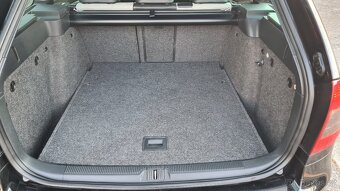 ŠKODA OCTÁVIA 2 RS - 2,0TFSi 147kW Manuál. - 18