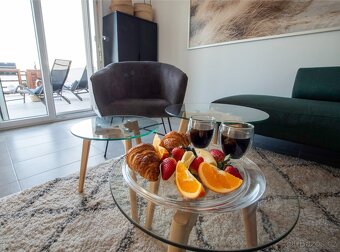 Moderní apartmány u moře, Rogoznica – prodej. Vzdálenost od - 18