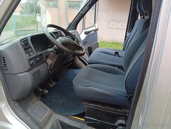 Citroen Jumper 9 místne 2.5 - 18