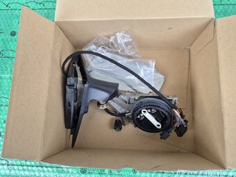 Škoda Superb I pouzdro levého vnějšího zpětného zrcátka - 18