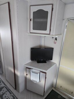 Karavan Knaus - 18