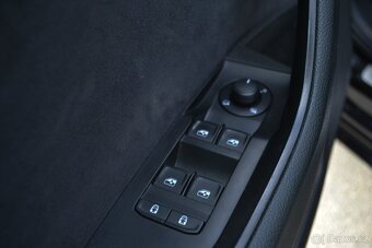 Škoda Superb 2.0 TDI 110Kw Sportline DSG - 18