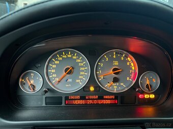 BMW M5 E39 carbonschwarz / nahradni dily - 18