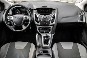 Ford Focus Kombi 1.0 SCTi 125k Trend / AJ NA SPLÁTKY - 18