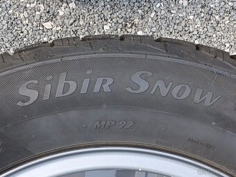 Kompletní zimní orig alu Peugeot 2008, 215/65/16 vzorek 7,5m - 18