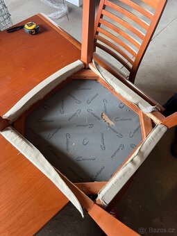 Dřevěný stůl s šesti židlemi značky Calligaris - 18