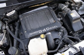 Toyota RAV4 2.0 D-4D - 18