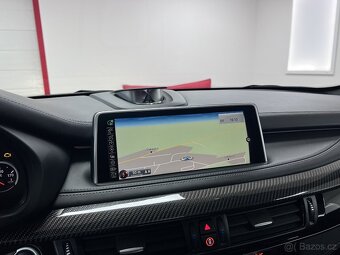 BMW X5 M 4.4i 423 kW 140tkm Odpočet DPH - 18