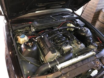Bmw E36 coupe V8 - 18