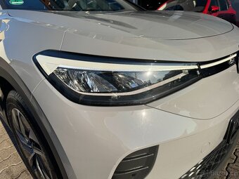 VW ID.4 Pure 125kW 64tkm Navigace Webasto DAB Full LED - 18