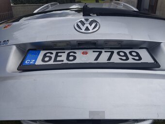 VW Touran 2.0 TDI - 18