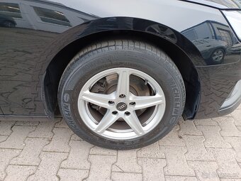 Audi A4 Avant 2.0TDI 120kW AUT. Full LED Navi Press&Drive Qi - 18