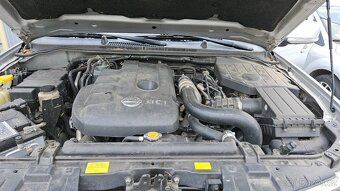 NISSAN PATHFINDER 2,5 DCI - 18