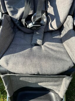 Cybex Priam - Manhattan Grey Plus - 18