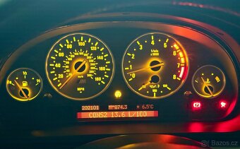 BMW M5 E39 BlueWater / nahradni dily - 18