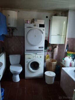 Samostatně stojící rodinný dům 3+1 ve Velkém Oseku u Kolína - 18