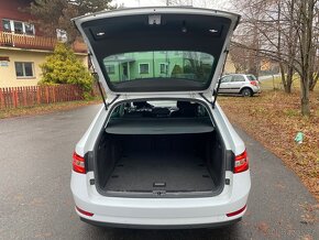 Škoda Superb 2.0 TDi 110kw DSG Ambition Odpočet DPH - 18