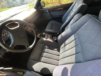 Mercedes-Benz 124, 100/5 - 18