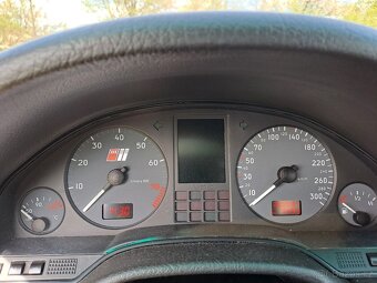 Audi S8 D2 4,2l Quattro - 18