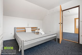 Prodej, rodinný dům se zahradou, 459 m2, Uherské Hradiště, V - 18