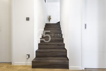 Rodinný dům 6+kk, Byšice, okres Mělník - 18