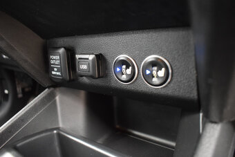 Honda Jazz 1.4i-VTEC 73kW, 1.majitel, SERVISKA, rok 2013 - 18