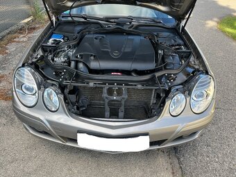Mercedes-Benz E200CDI W211 - 2007 - bez koroze - tažné - 18