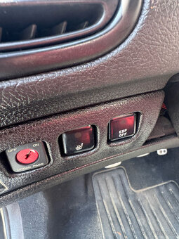 Peugeot 206 1.6 Benzín cabrio – černý, kůže, STK 2027 - 18