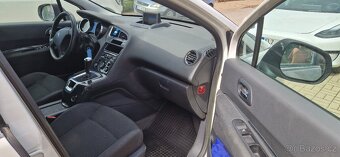 REZERVACE Peugeot 5008 1.6hdi Automat - 18