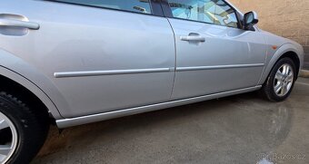 FORD MONDEO MK3 1.8 16V -92KW - 18