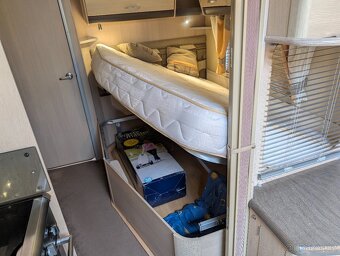 SWIFT STERLING ECCLES 90 RUBY,MOVER,VELKÁ KOUPELNA A POSTEL - 18