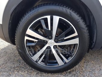 PEUGEOT 3008 II (2) 1.6 HYbrid4 300 GT E-EAT8 03/2021 - 18